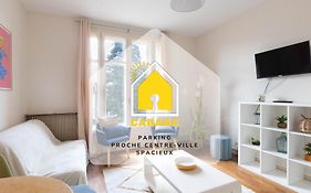 Cabana & Le Vintage - Proche Centre-Ville , Parking